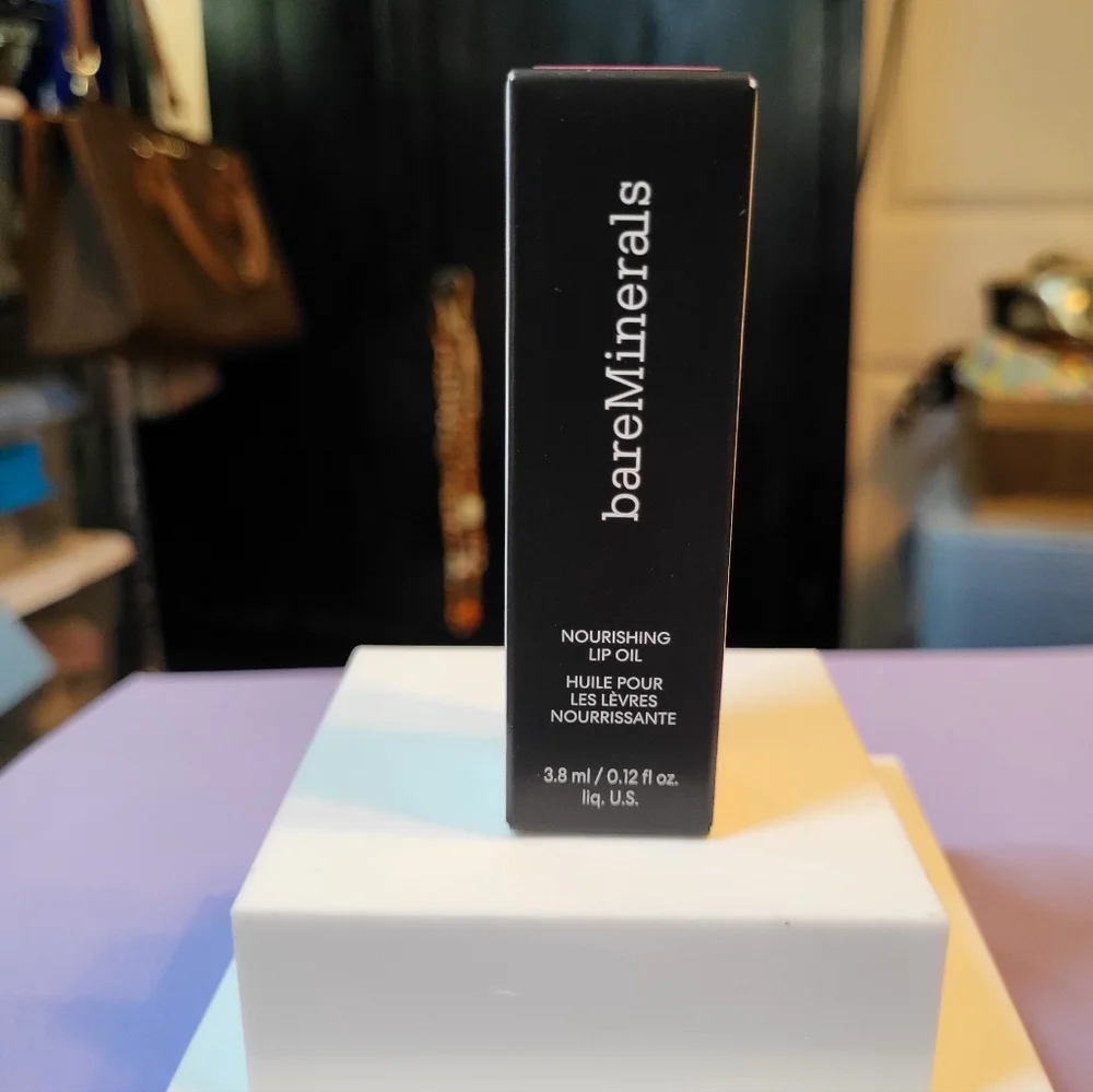 bareMinerals ultra hydrating